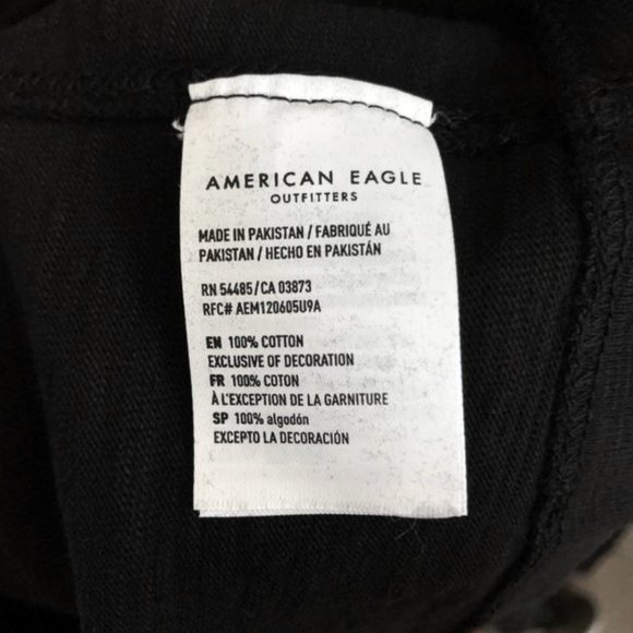 American Eagle - Cozy Casual 3 Button Longsleeve Pullover - Picture 8 of 8